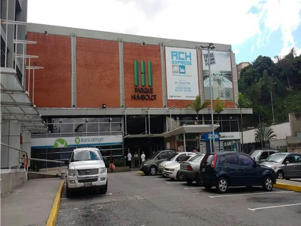 Vendo oficina 92m2 Parque Humboldt 8629