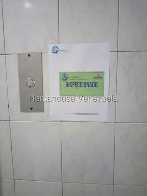 Apartamento (1 Nivel) en Alquiler en Parroquia La Candelaria, Distrito Metropolitano - 20