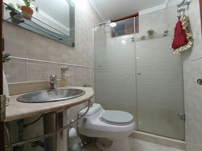 Casa (Duplex) en Venta en Las Cayenas, Aragua - 25
