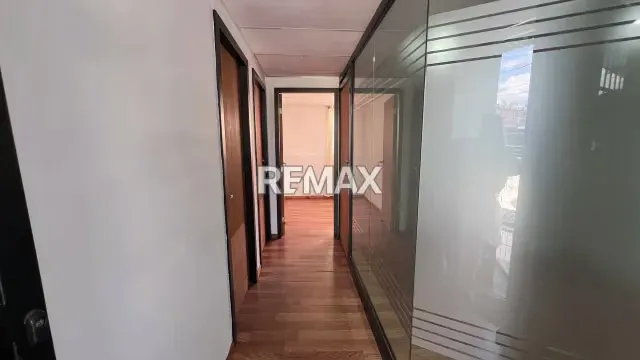 ALQUILER DE OFICINA CALLE CARABOBO MARACAY - 5