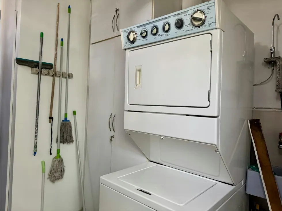 En Alquiler Bello apartamento Los Palos Grandes 133M2. (3h/3b/1pe) - 16