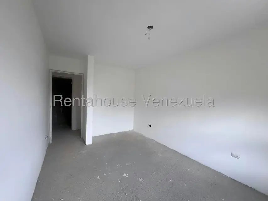 Apartamento (Duplex) en Venta en Llano Alto, Miranda - 21