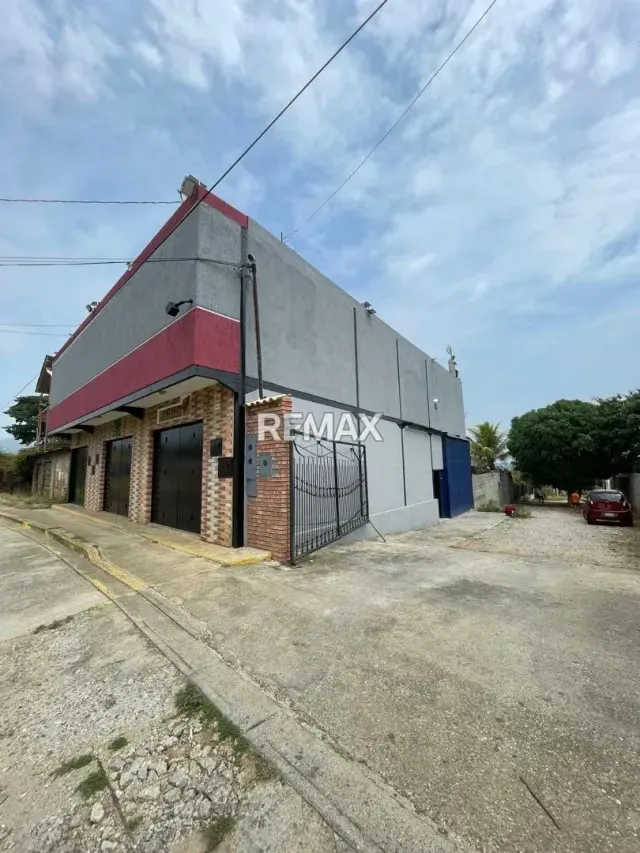 Edificio Comercial en Venta Avenida Principal Porcelana N° 10, Sector Las Cuibas II – Cabudare - 6