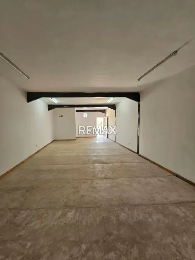 Edificio Comercial en Venta Avenida Principal Porcelana N° 10, Sector Las Cuibas II – Cabudare - 8