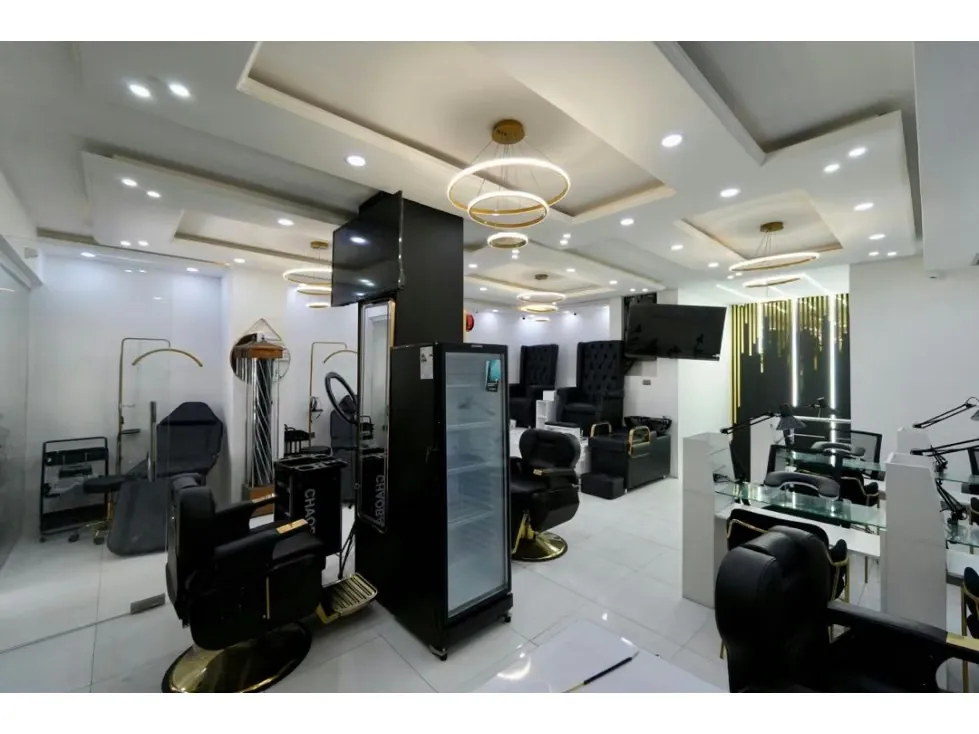Venta Local Comecial En el Silencio. Av Baralt 200m2. 280000$Neg. - 8