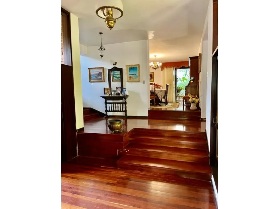 Se vende casa 377m2 La Lagunita 3827 - 5