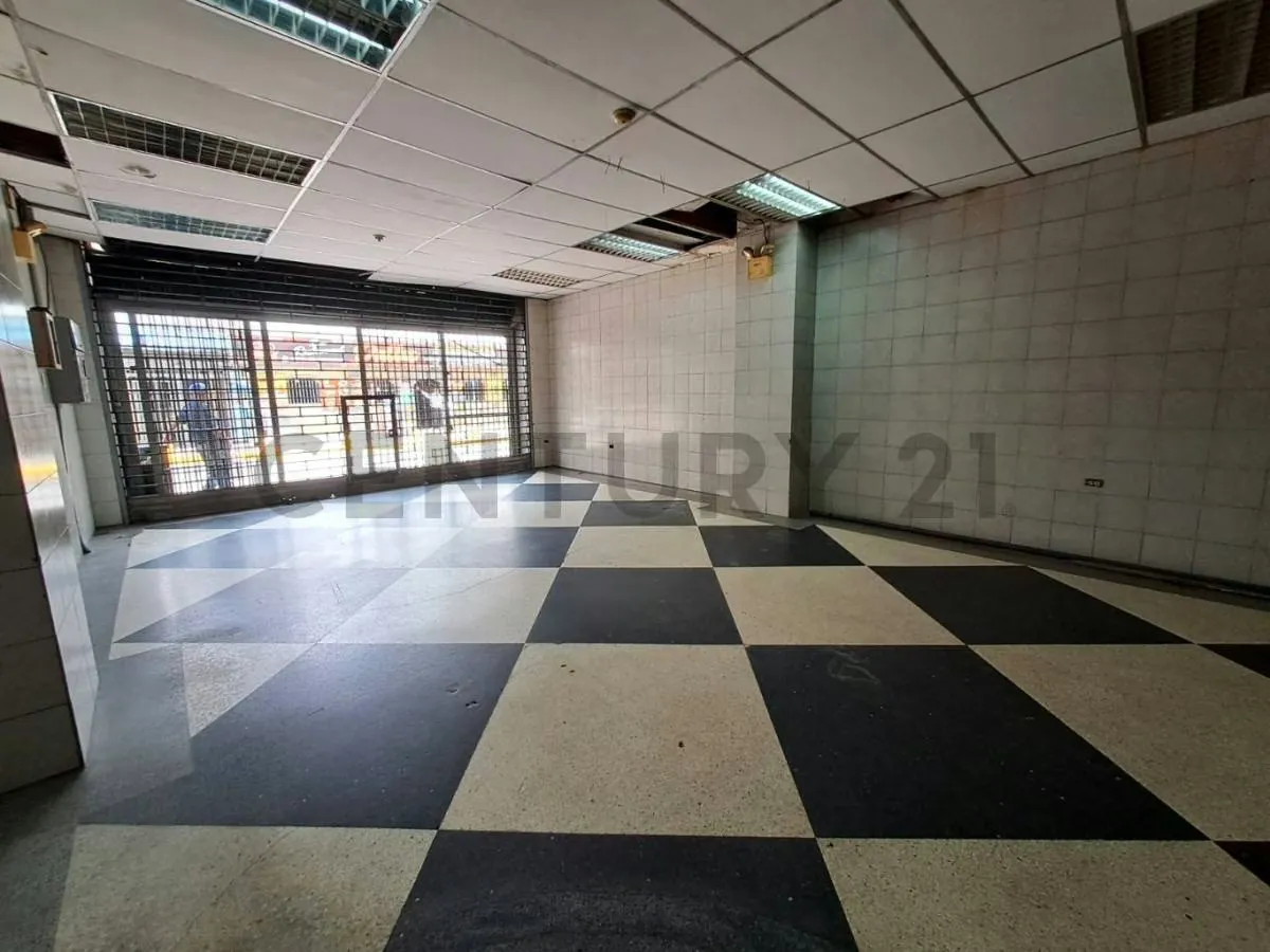 Alquiler de LOCAL COMERCIAL en centro de Caracas, cerca de la Avenida Urdaneta - 5