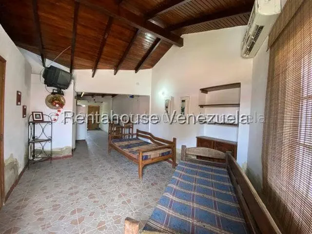 Casa (Casas de Playa) en Venta en Flamingo, Falcon - 3