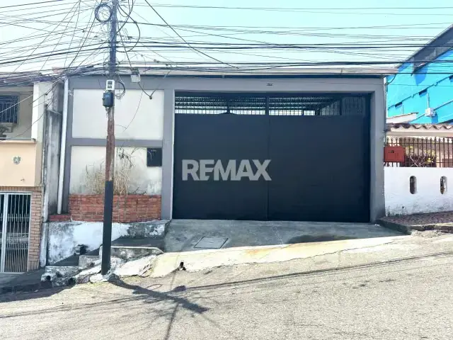 Se VENDE Galpón en Barrio Sucre, Colinas de Antaraju.