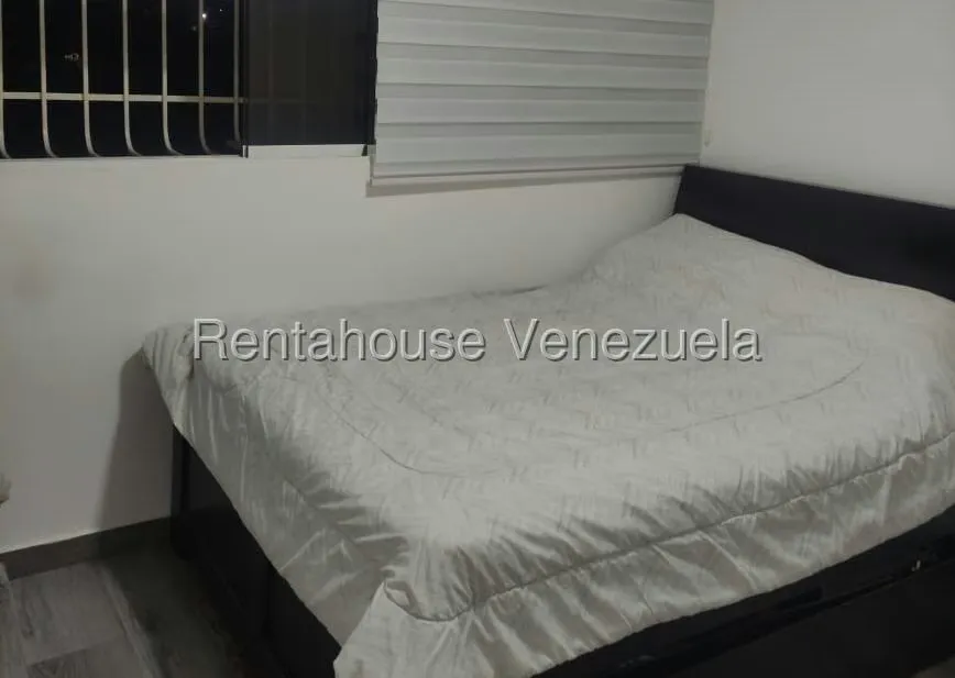 Apartamento (1 Nivel) en Venta en La Bonita, Distrito Metropolitano - 12