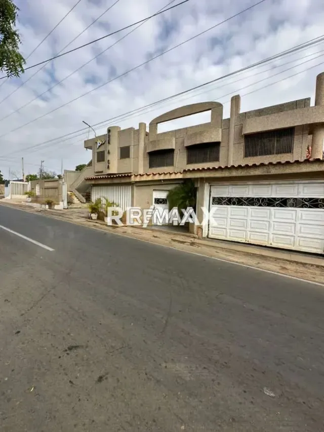 EN VENTA GALPON 5000 MTS2 SUR