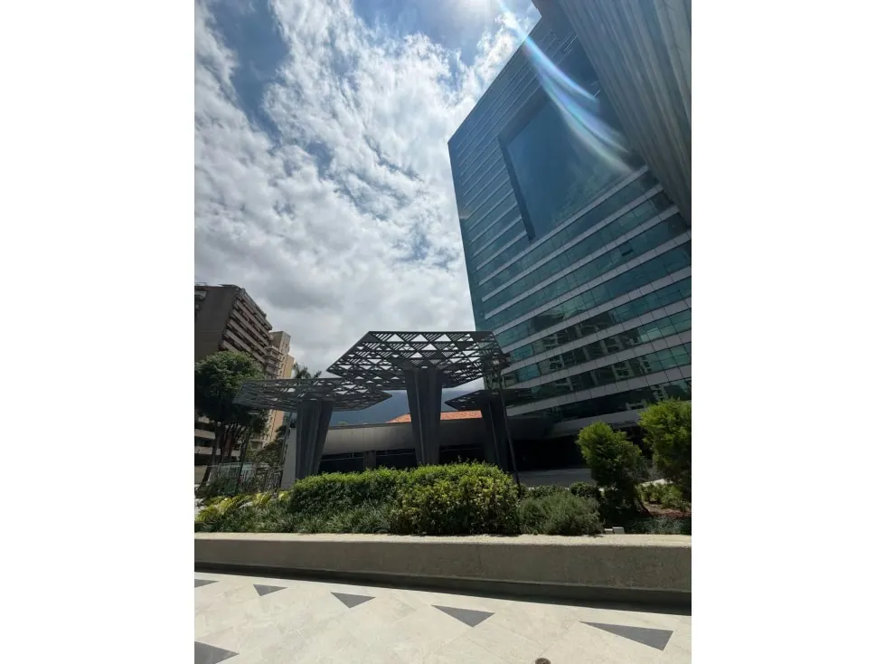 Ofrezco en venta OFICINA en EL ROSAL - Torre Esmeralda - 3