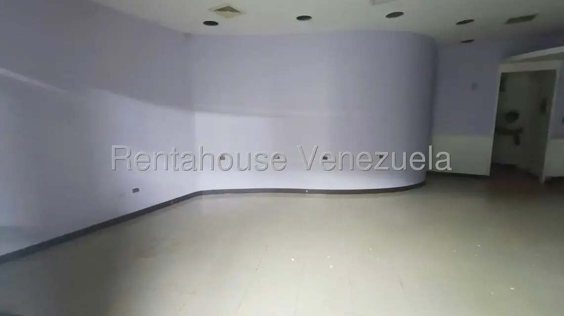 Local Comercial en Alquiler en El Rosal, Distrito Metropolitano - 8