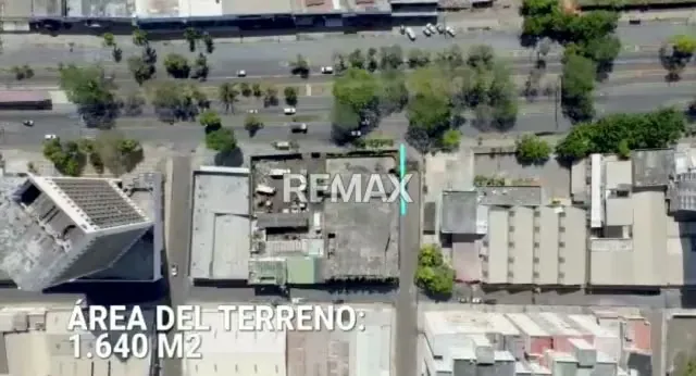 Edificio en construcción en Venta. Puerto la Cruz Av. Municipal - 2