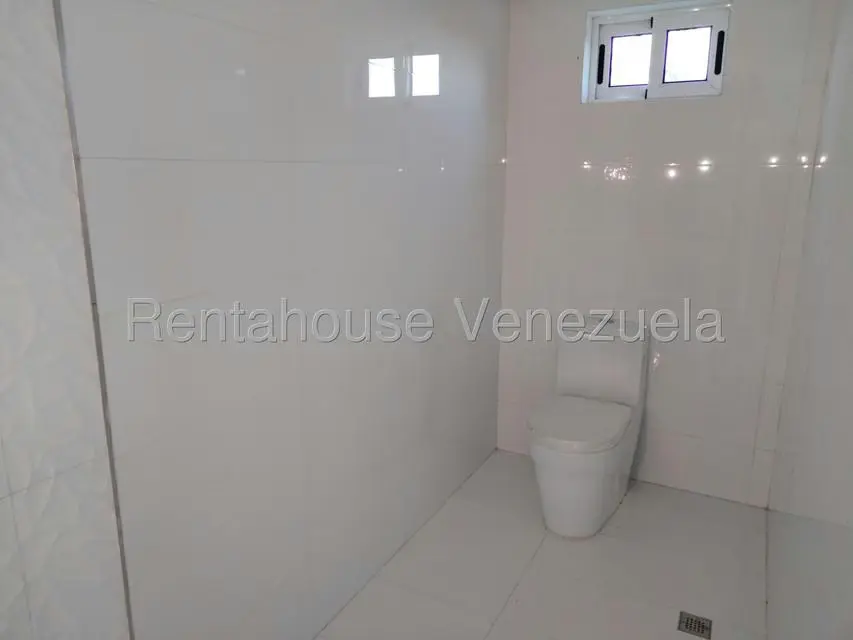 Casa (Multipes Niveles) en Venta en La Entrada, Carabobo - 14
