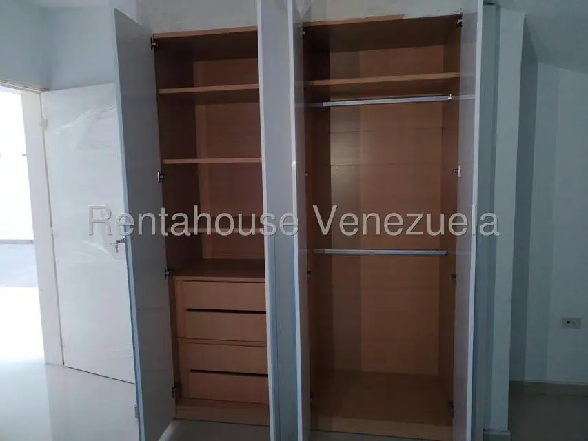 Casa (Multipes Niveles) en Venta en La Entrada, Carabobo - 23