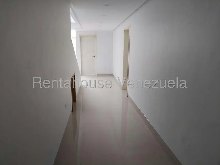 Casa (Multipes Niveles) en Venta en La Entrada, Carabobo - 25
