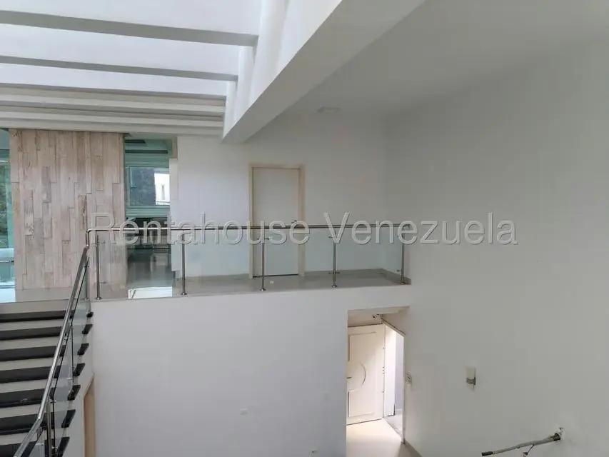 Casa (Multipes Niveles) en Venta en La Entrada, Carabobo - 5