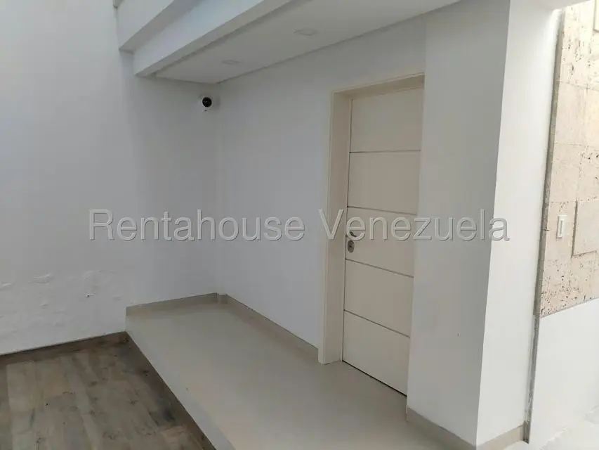 Casa (Multipes Niveles) en Venta en La Entrada, Carabobo - 58