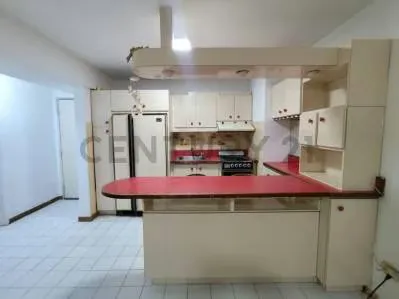 Venta de Apartamento en Los Corales Club Parque Mar La Guaira - 4