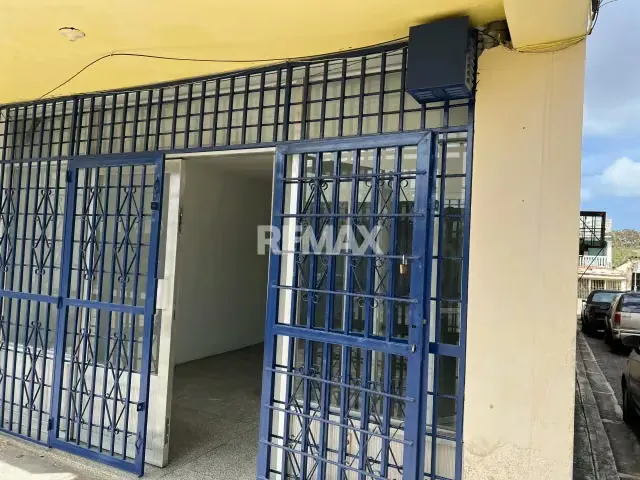 Estratégico Local en alquiler en Juangriego - 6