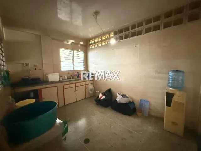 En venta edificio. Centro de Punto Fijo - 5