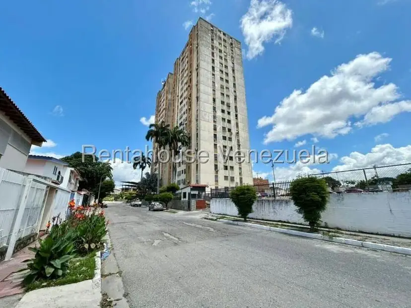 Apartamento (1 Nivel) en Venta en Las Trinitarias, Lara