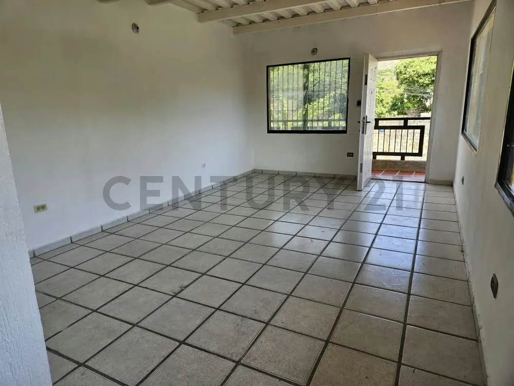 Alquiler Local Comercial C.C. Baupres La Asunción - 4