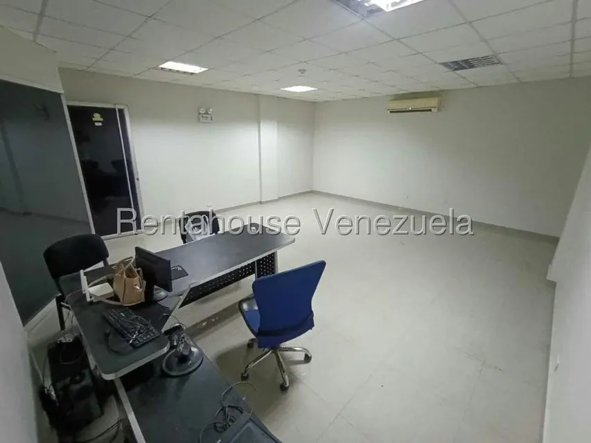 Local Comercial en Alquiler en La Piedad Norte, Lara - 16