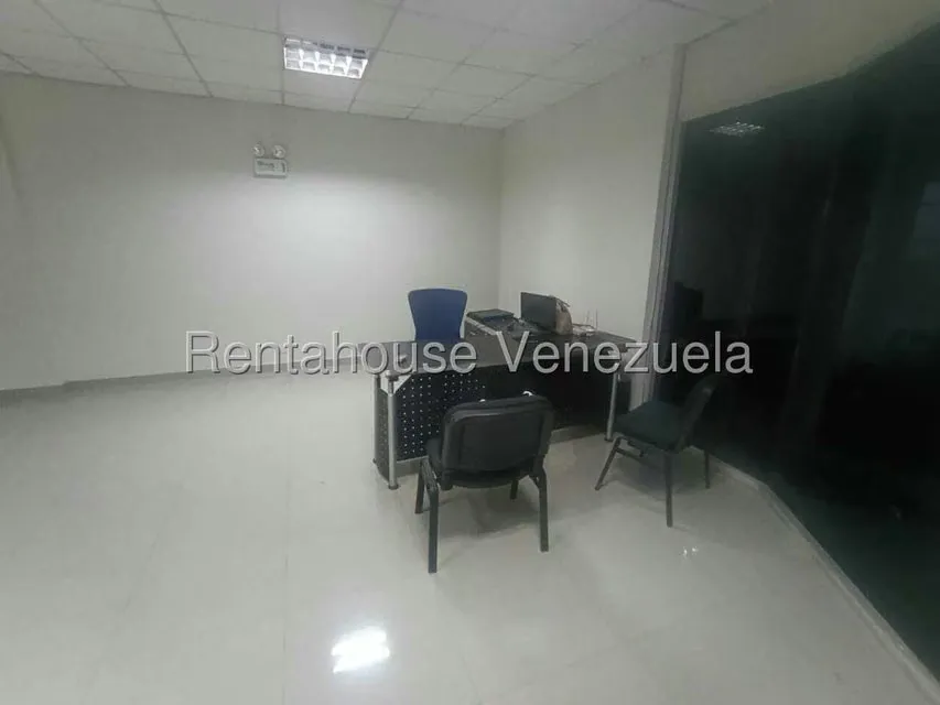 Local Comercial en Alquiler en La Piedad Norte, Lara - 18