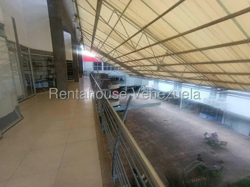 Local Comercial en Alquiler en La Piedad Norte, Lara - 37