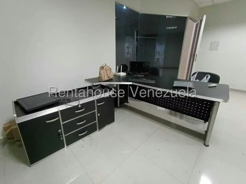 Local Comercial en Alquiler en La Piedad Norte, Lara - 4