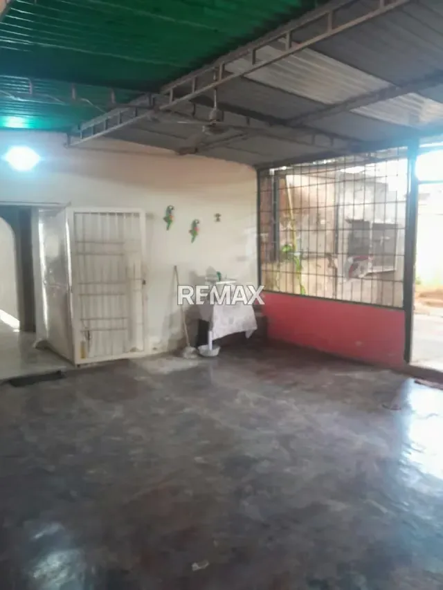 AMPLIA CASA EN VENTA EN SECTOR PANAMERICANO ZONA OESTE MARACAIBO - 4