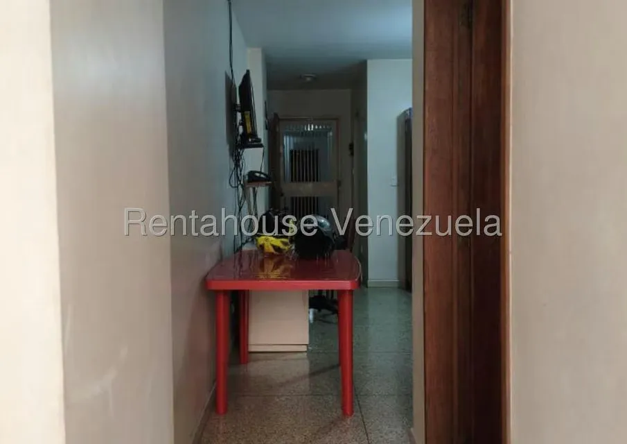 Apartamento (1 Nivel) en Venta en Parroquia Catedral, Distrito Metropolitano - 18
