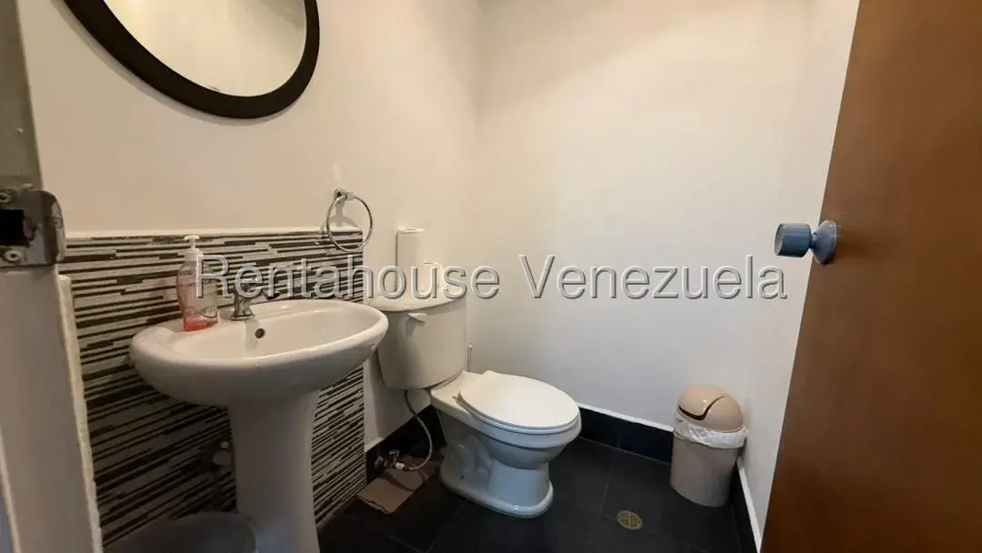 Oficina en Alquiler en La Viña, Carabobo - 12