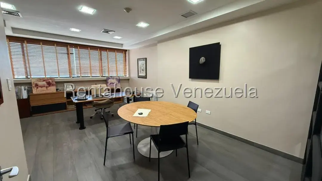 Oficina en Alquiler en La Viña, Carabobo - 8