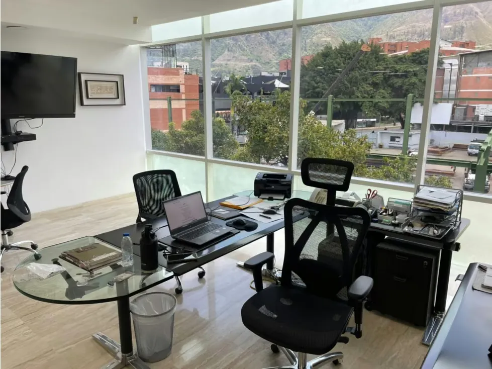 Se alquila Oficina 283m² 3b Boleíta Norte - 3