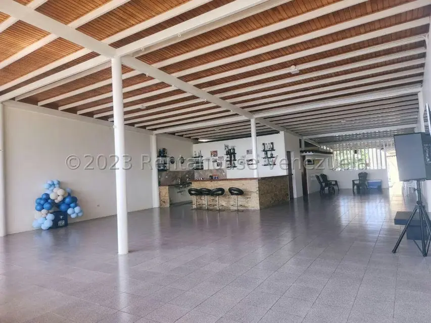 Comercial (Edificio) en Venta en San Felipe, Yaracuy - 46