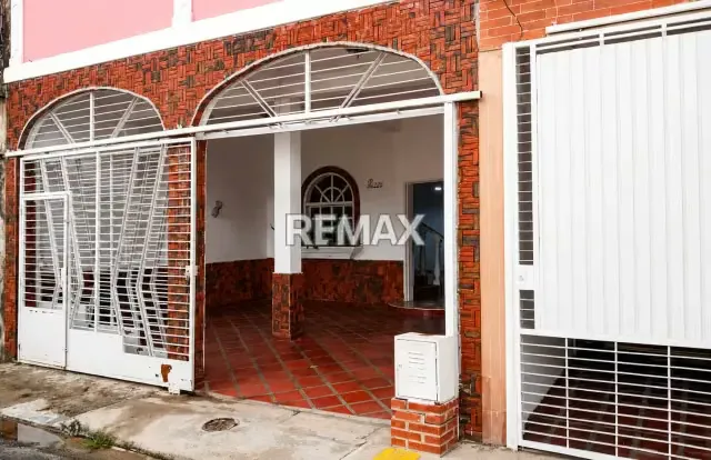 CASA EN VENTA SAN DIEGO CARABOBO COMPLEJO LOS JARALES DOS PLANTAS - 2