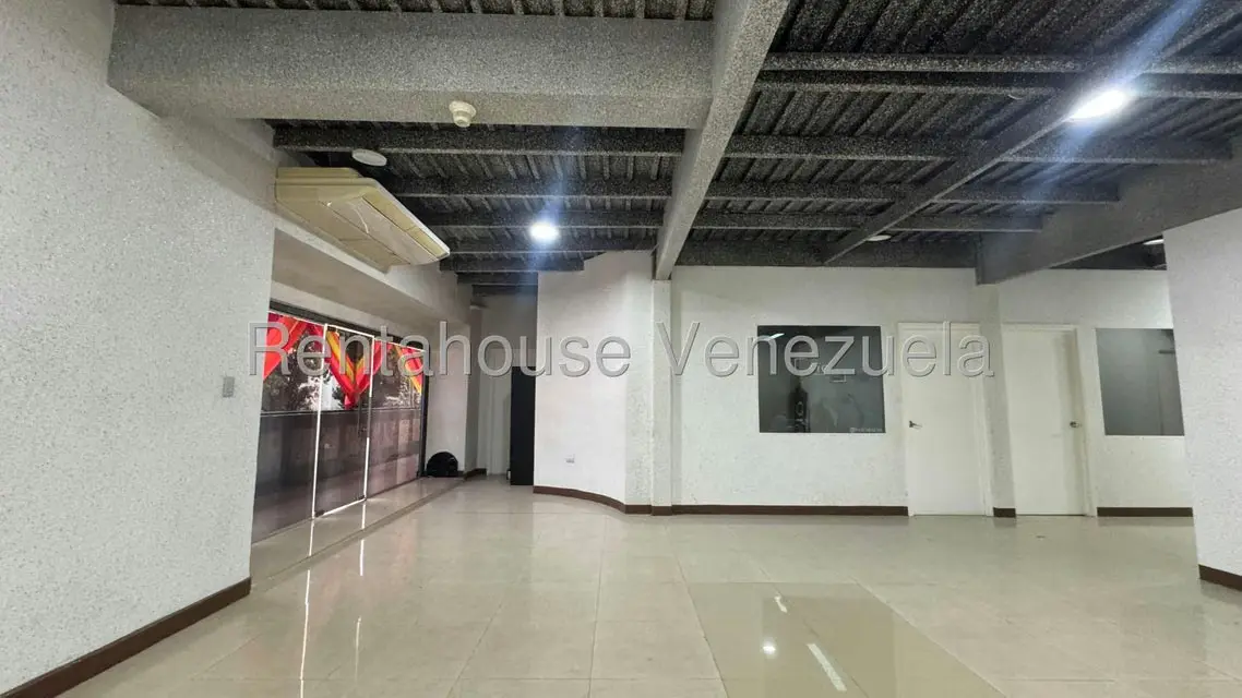 Local Comercial en Venta en Santa Monica, Distrito Metropolitano - 18