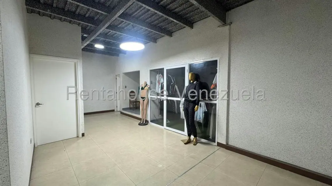 Local Comercial en Venta en Santa Monica, Distrito Metropolitano - 24