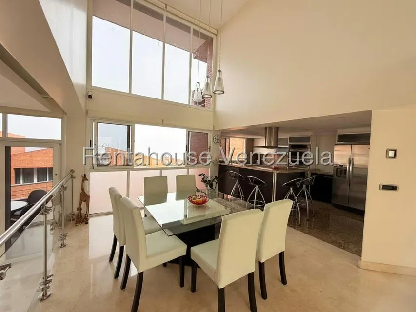 Townhouse (Multiples Niveles) en Venta en Loma Linda, Distrito Metropolitano - 13
