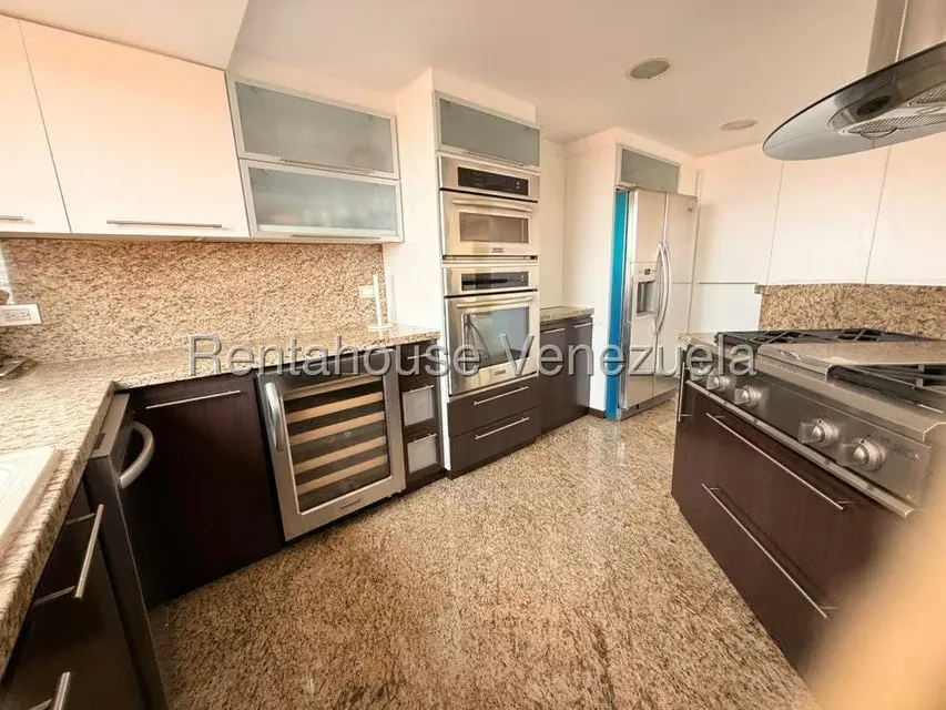 Townhouse (Multiples Niveles) en Venta en Loma Linda, Distrito Metropolitano - 17