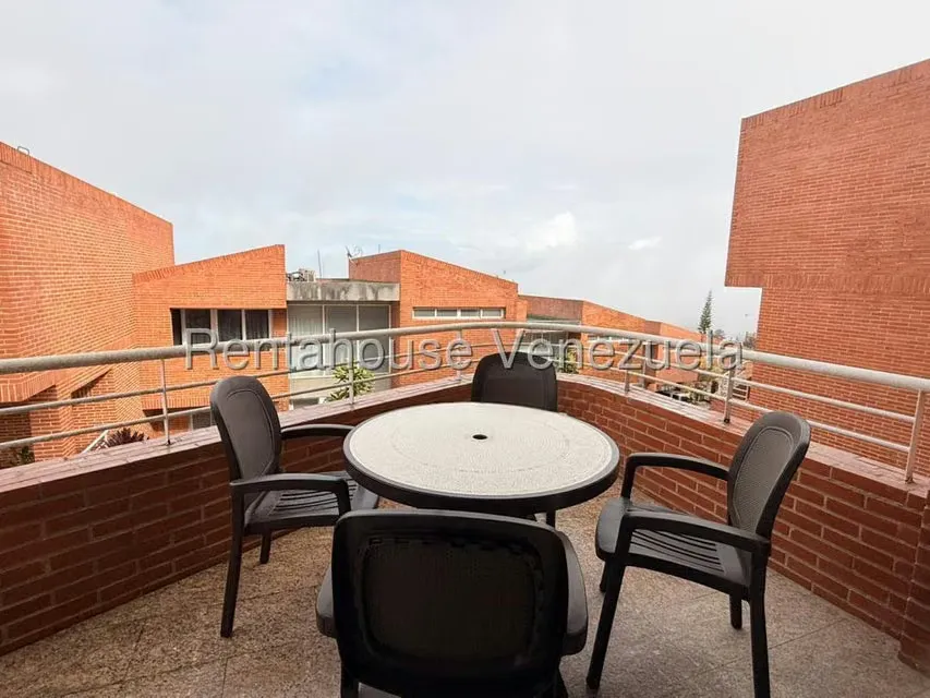 Townhouse (Multiples Niveles) en Venta en Loma Linda, Distrito Metropolitano - 20