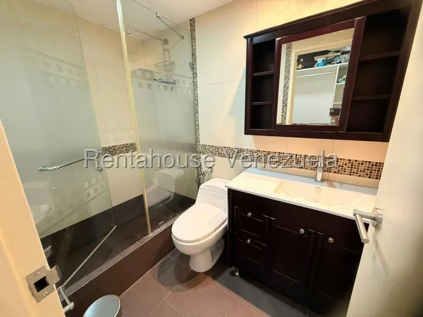 Townhouse (Multiples Niveles) en Venta en Loma Linda, Distrito Metropolitano - 40