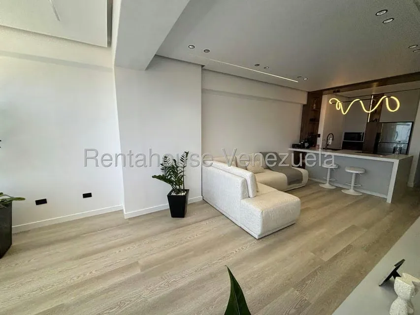 Apartamento (1 Nivel) en Venta en Avenida Bolivar, Nueva Esparta - 16