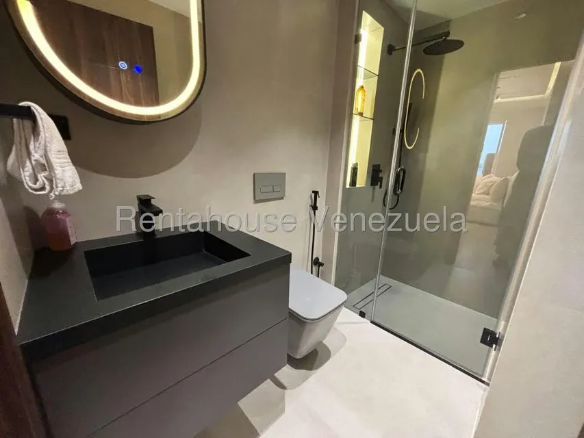Apartamento (1 Nivel) en Venta en Avenida Bolivar, Nueva Esparta - 23