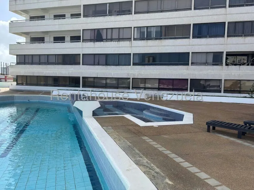 Apartamento (1 Nivel) en Venta en Avenida Bolivar, Nueva Esparta - 27