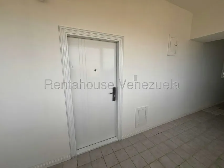 Apartamento (1 Nivel) en Venta en Avenida Bolivar, Nueva Esparta - 8