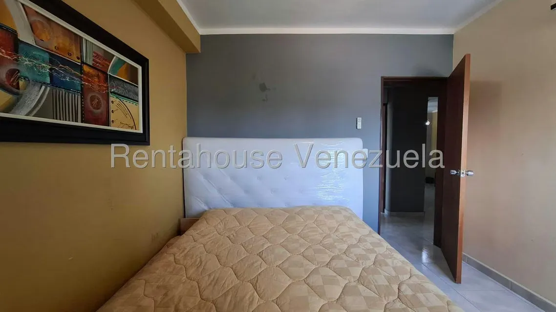 Apartamento (1 Nivel) en Alquiler en Los Mangos, Carabobo - 16